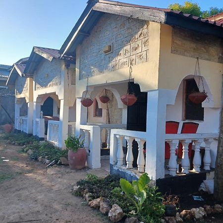 Hideout Daire Ukunda Dış mekan fotoğraf